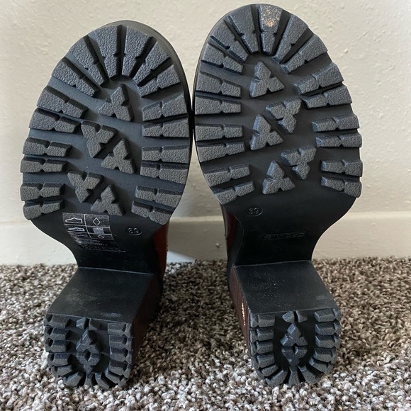 H&M Boots. Size 39. Fits like (8.5-9) Brown & Black - Picture 6 of 6